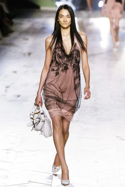 Look 2